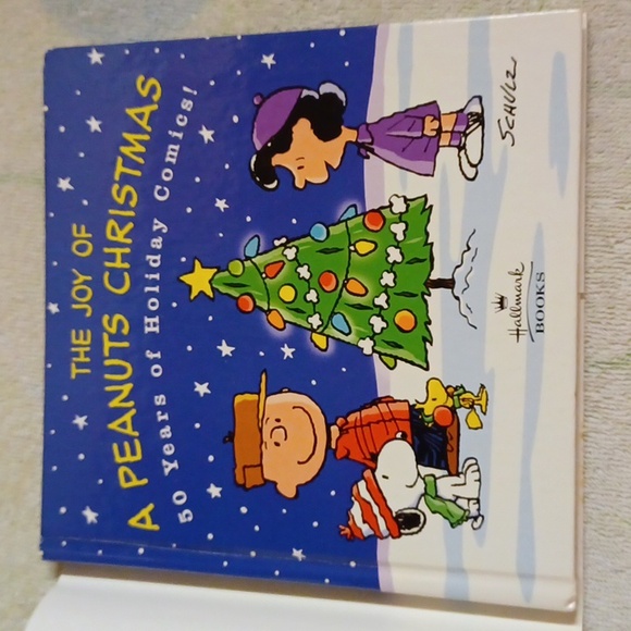 The Joy Of A Peanuts Christmas Book, 50 Years Of Comics, Hallmark, 2000 - Picture 11 of 11